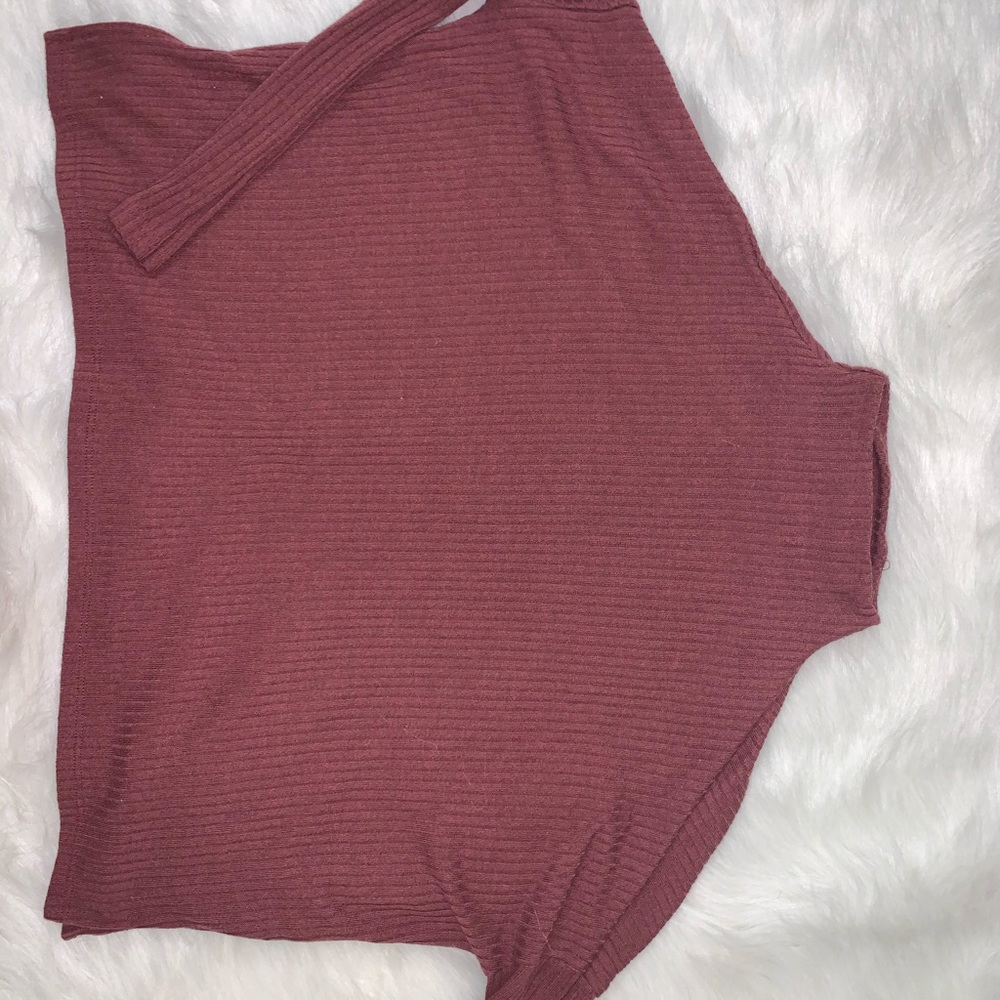 Cropped turtle neck